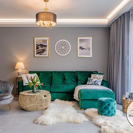 Na Osi Gondoli - Wyciagi Narciarskie, Trasy Rowerowe Tylko 70 Metrow Lägenhet *