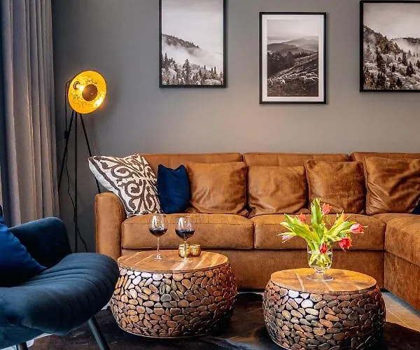 דירה Na Osi Gondoli - Wyciagi Narciarskie, Trasy Rowerowe Tylko 70 Metrow *