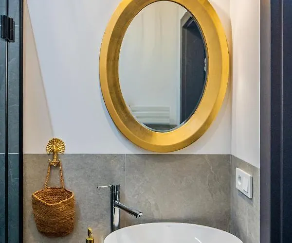 Na Osi Gondoli - Wyciagi Narciarskie, Trasy Rowerowe Tylko 70 Metrow שצ'צ'ירק